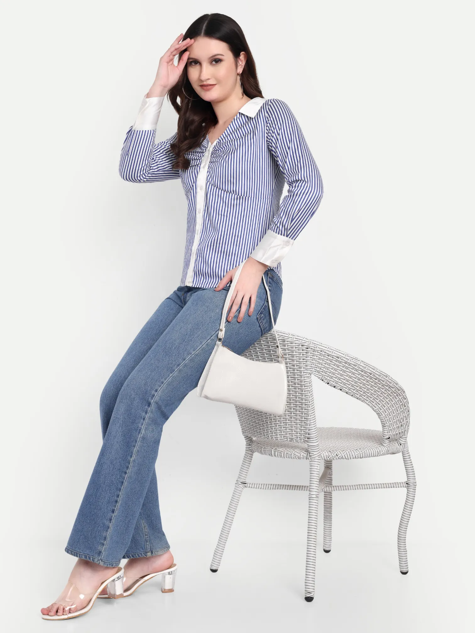 ecomm female shoot